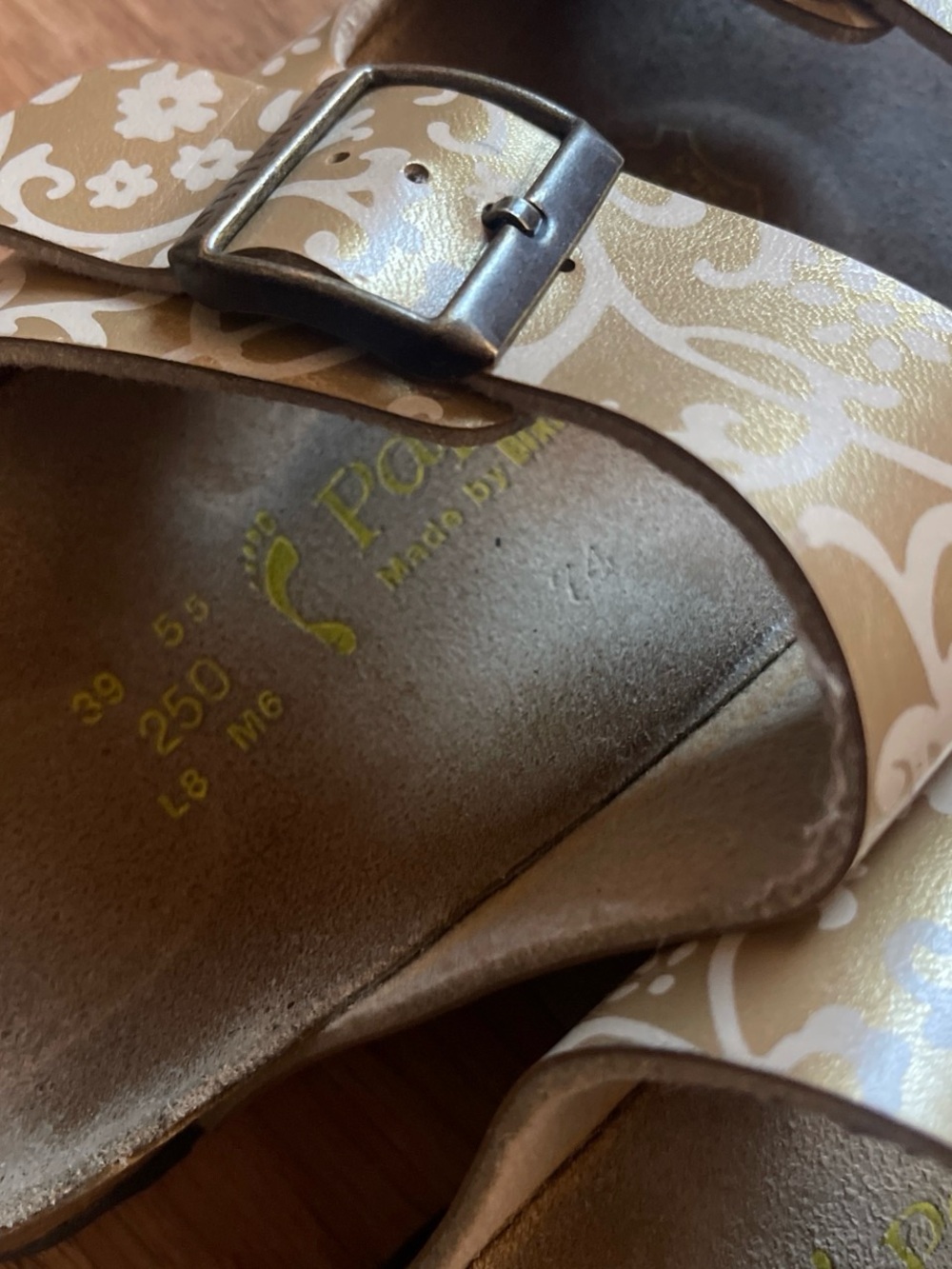 Birkenstock, Papillio Metallic Gold Double-Buckle Women's Sandals - Picture 5 of 6